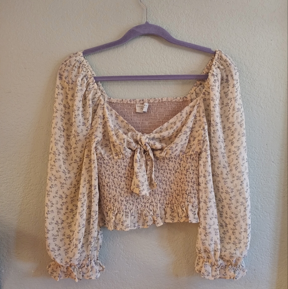 Dress Forum Puffed Balloon Sleeve Ruffle cuff Bow front Smocked Blouse - Picture 1 of 4